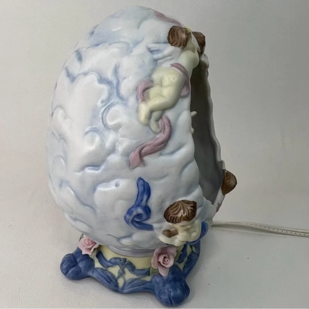 AVON INSPIRATIONAL Light MADONNA‎ AND CHILD Ceramic Figurine